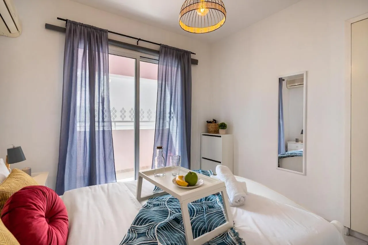 Sweet Retreat 2-Br Apartment In Mackenzie Larnaca Cyprus